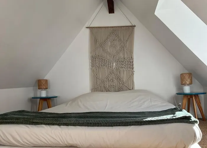 Indépendant * Angers