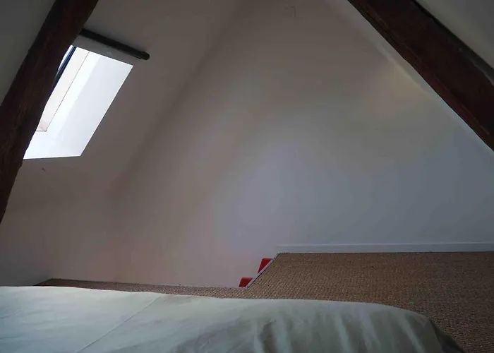 Indépendant * Angers